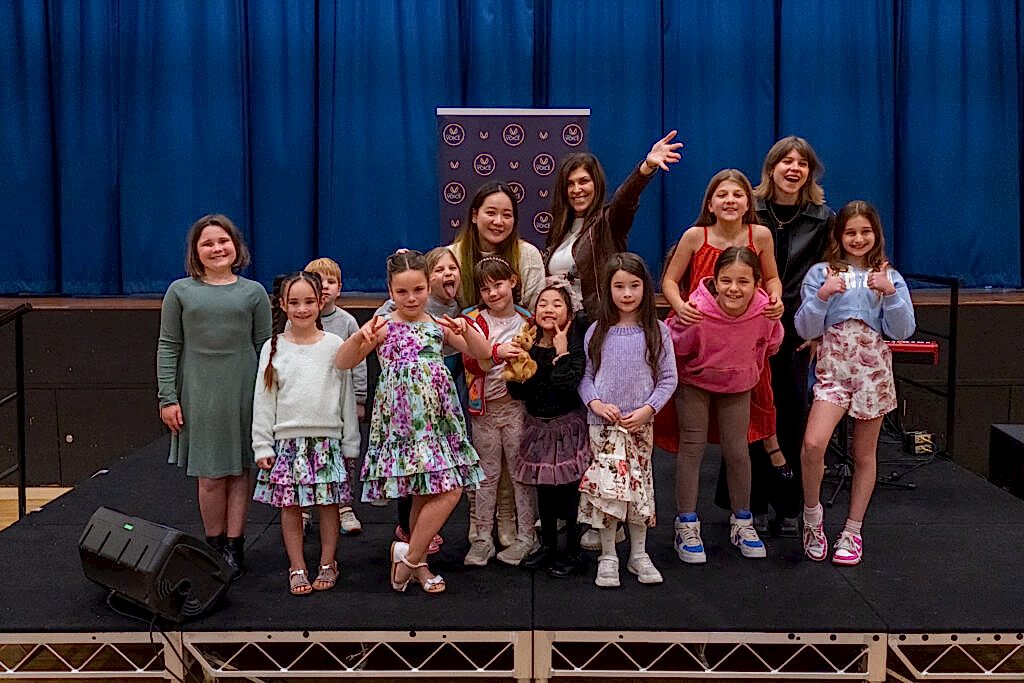 teenager and kids concert (87)