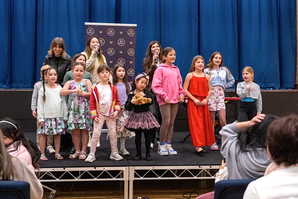 teenager and kids concert (91)